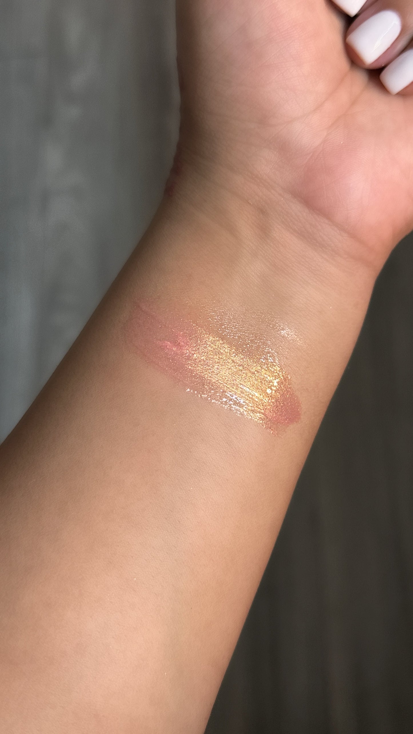Disco Diva Doll lipgloss
