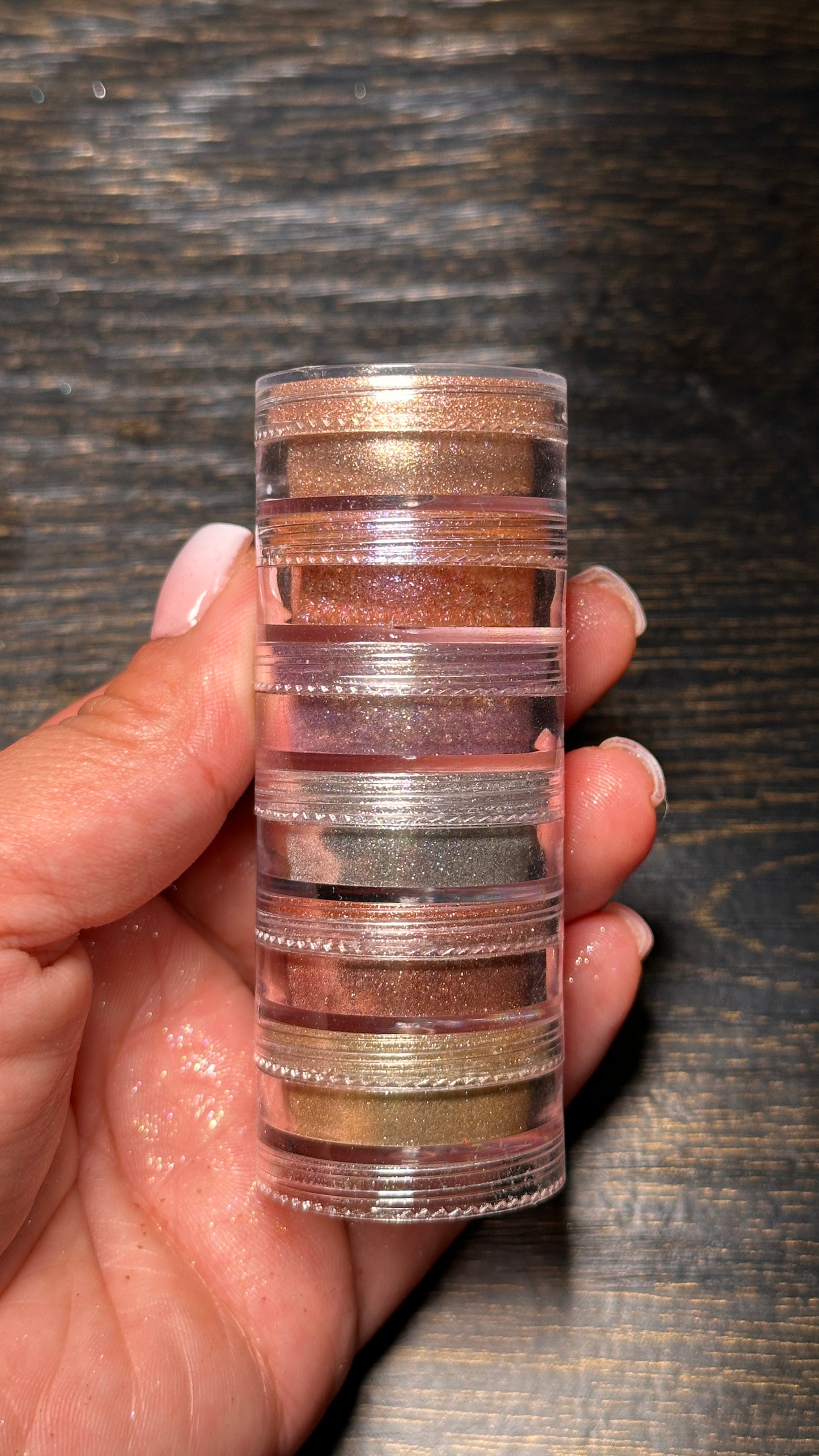 Glitter Pigment Towers