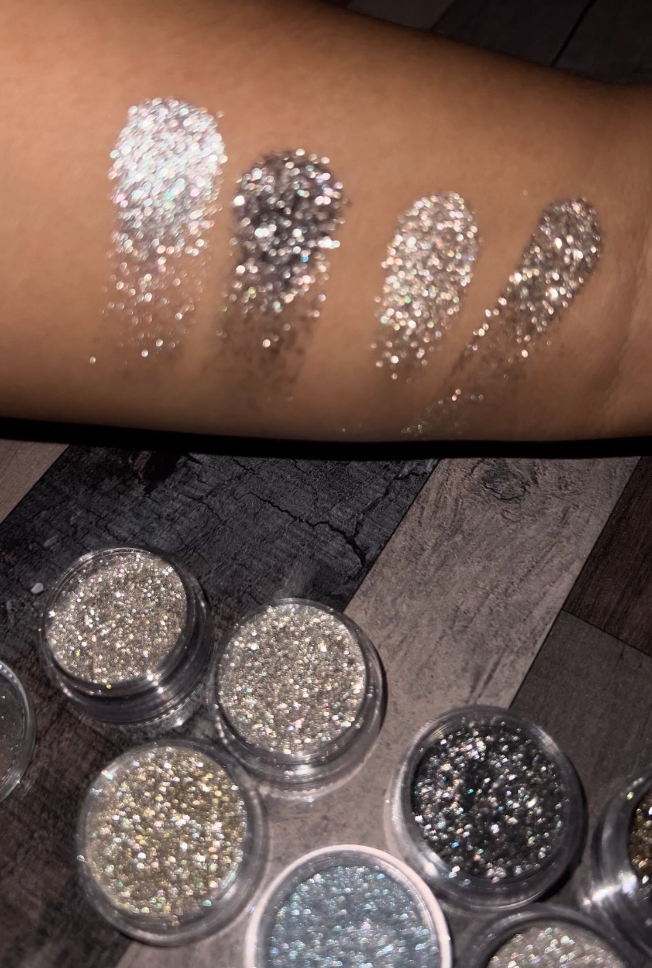 Glitter Pigment Towers