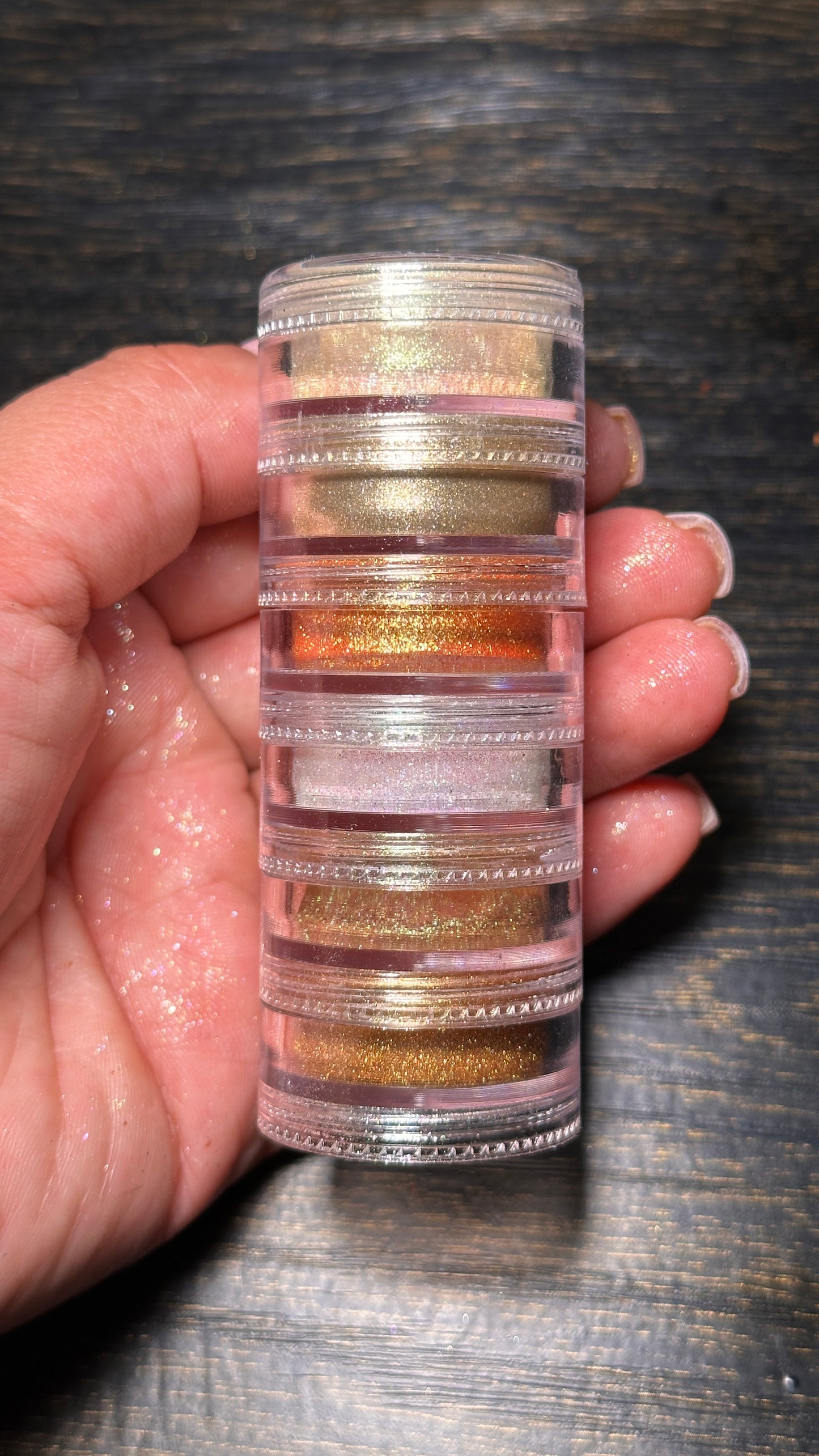Glitter Pigment Towers