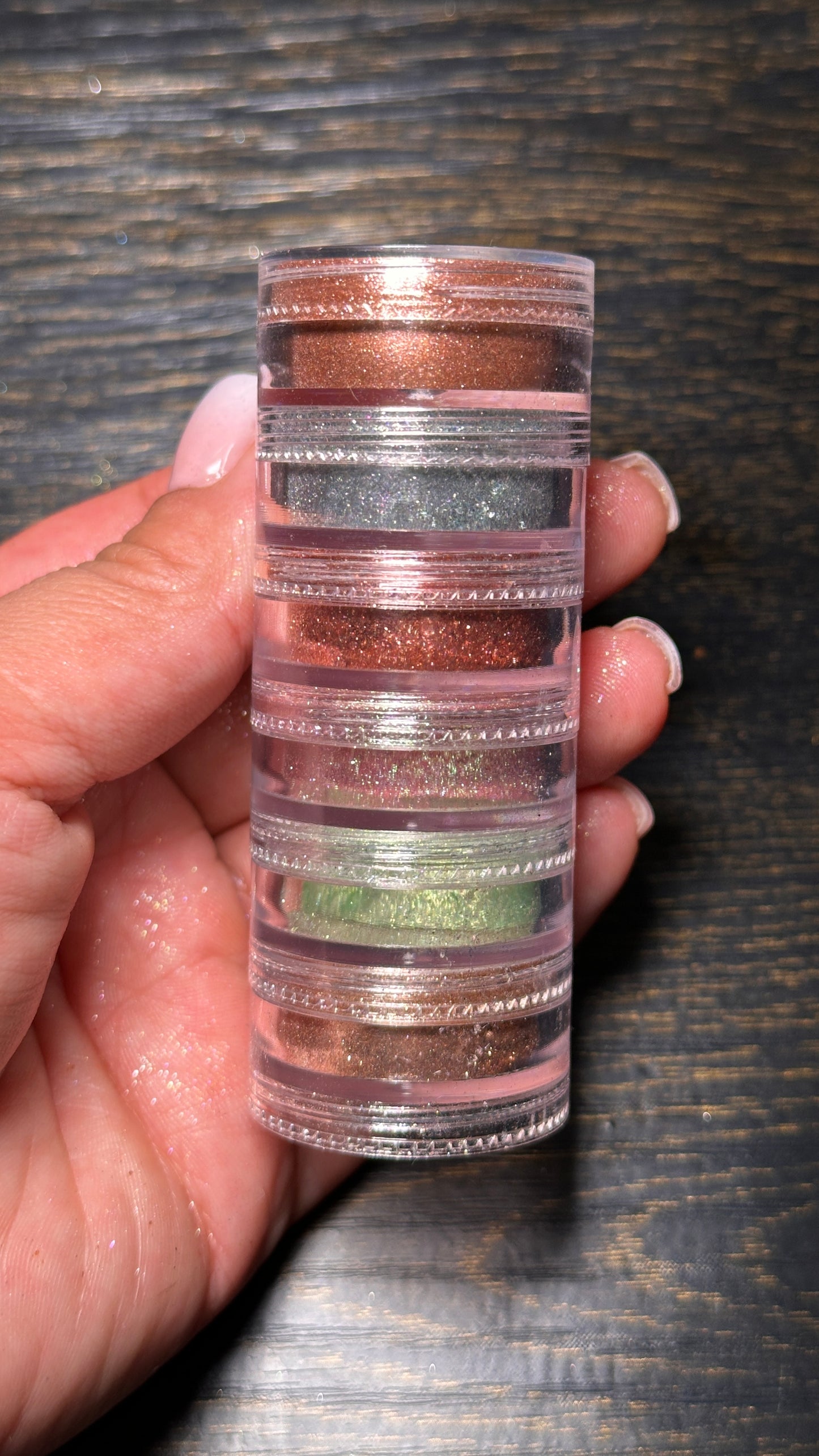 Glitter Pigment Towers